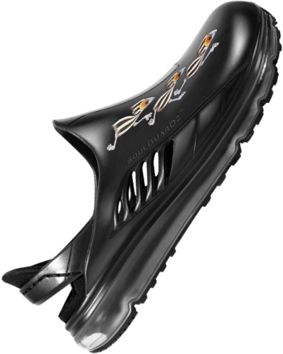 Black soulgradz croc-style shoe for medical professionals
